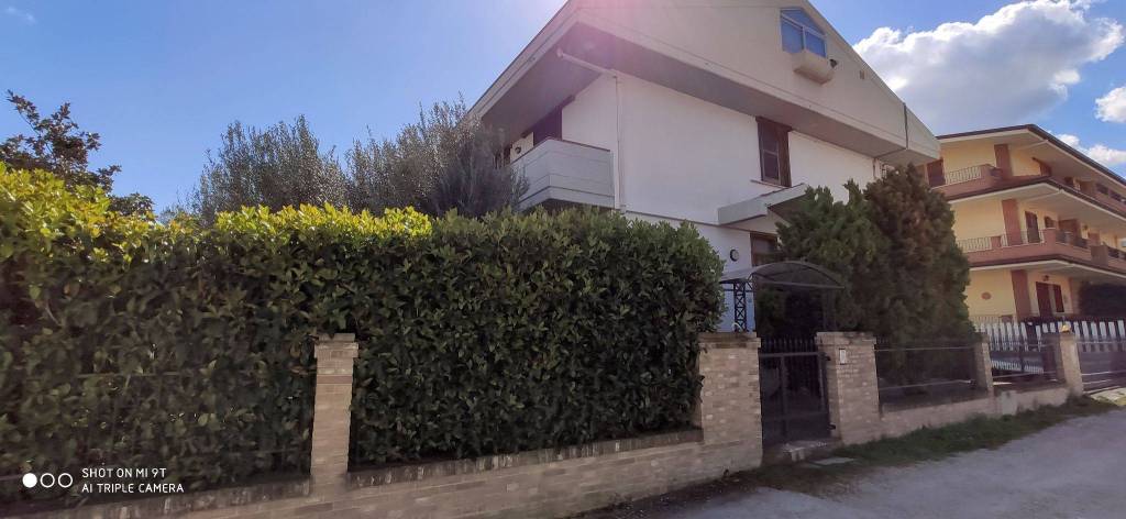 Villa Bifamiliare in in vendita da privato a Tortoreto via della Resistenza