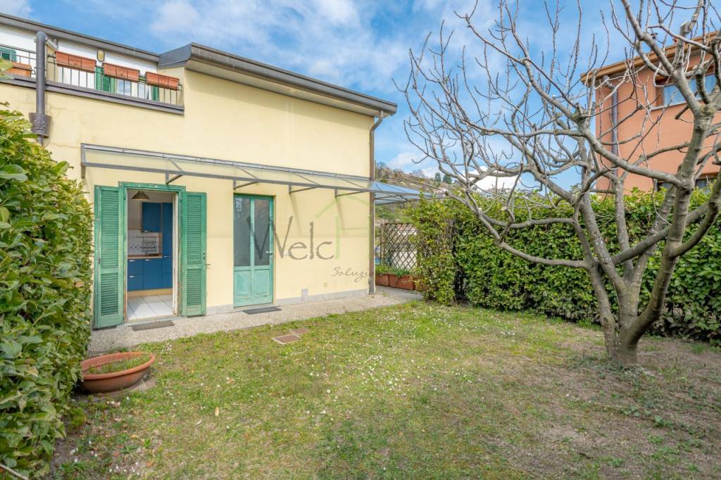 Villa Bifamiliare in vendita a Tavernerio via Giuseppe Verdi