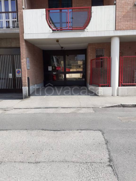 Garage in vendita a Venaria Reale via Vittorio Zanellato, 7