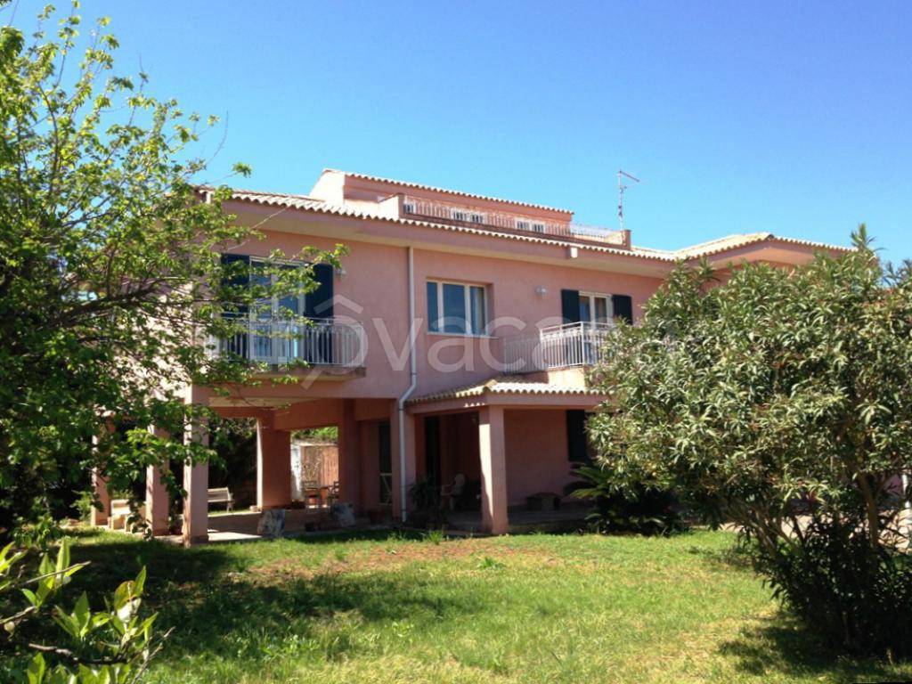 Villa Bifamiliare in vendita a Siracusa via Lido Sacramento