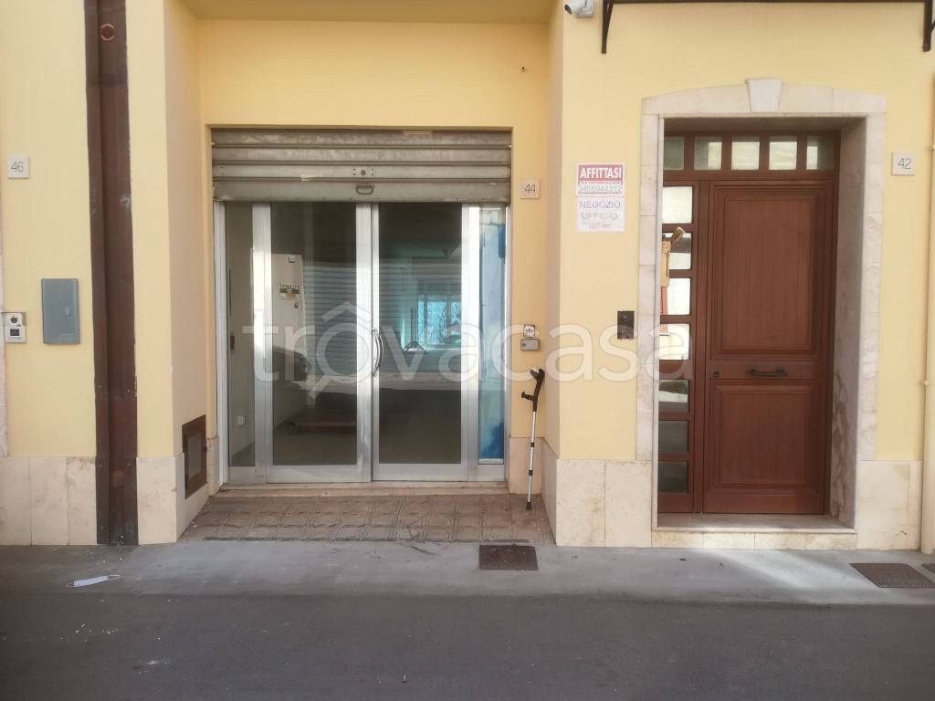 Tabaccheria in in affitto da privato a Castelvetrano via Giallonghi, 44