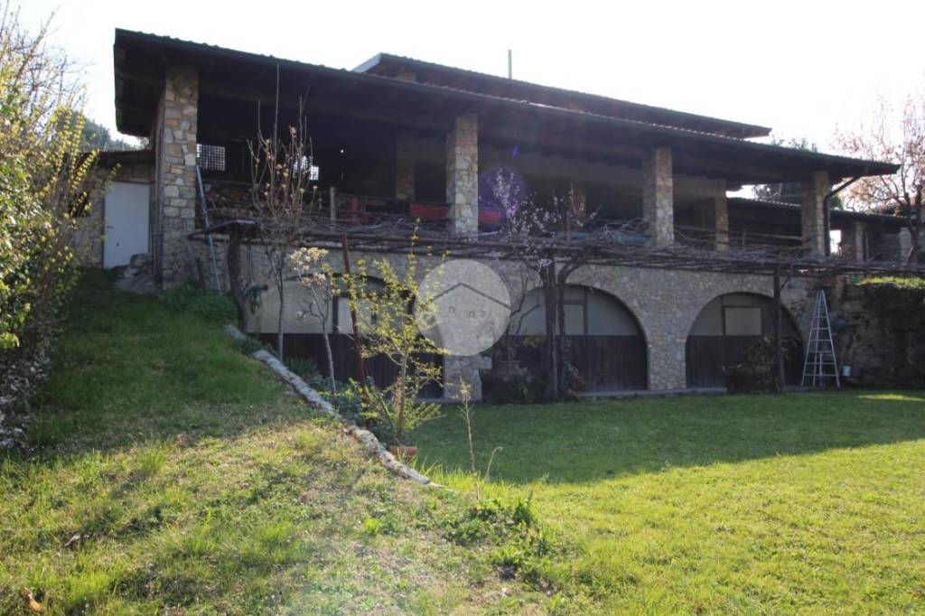 Casa Indipendente in vendita a Gussago via San Rocco, 19