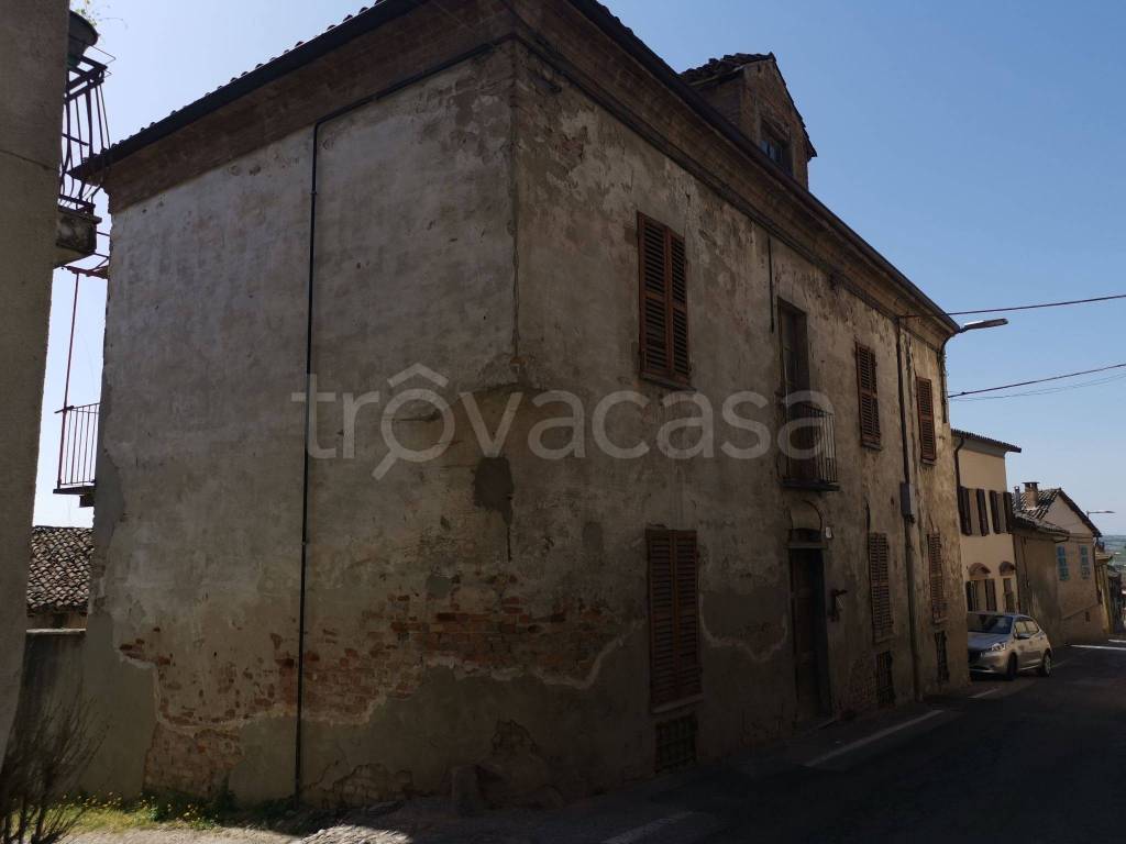 Casa Indipendente in in vendita da privato a Castagnole delle Lanze via Ener Bettica, 85