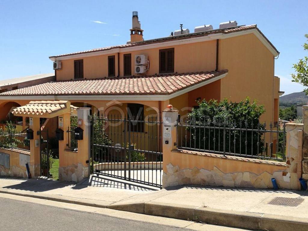 Villa in vendita a Villaputzu via delle Ginestre, 43