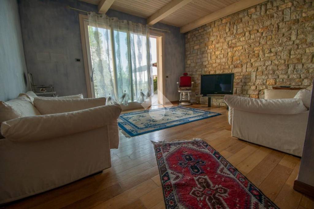 Villa Bifamiliare in vendita a Padenghe sul Garda via San Rocco, 1