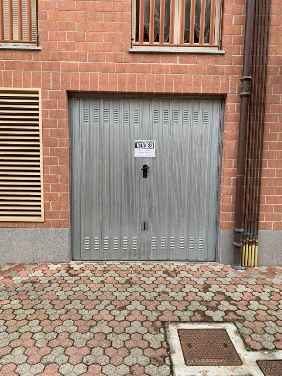 Garage in vendita ad Asti via Giovanni Gerbi