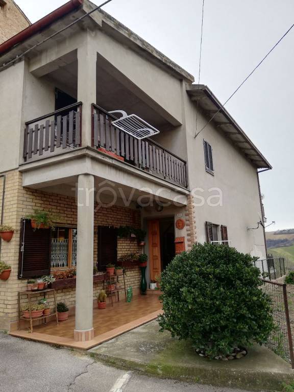 Casa Indipendente in in vendita da privato a Ponzano di Fermo via delle Grazie, 42