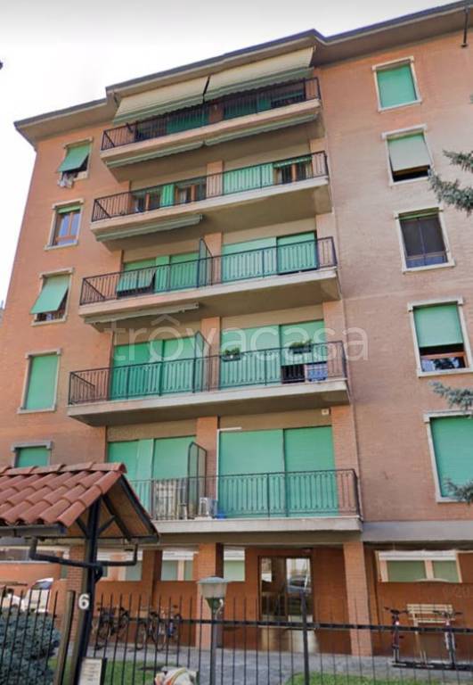 Appartamento in vendita ad Alessandria via Rodolfo Montevecchio, 6