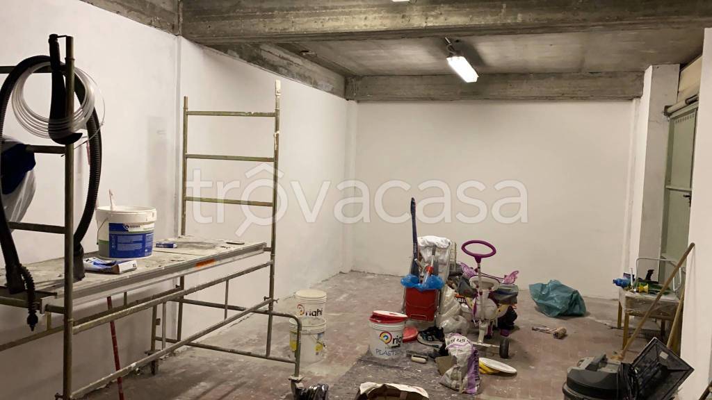Garage in vendita a Modena via Venceslao Santi