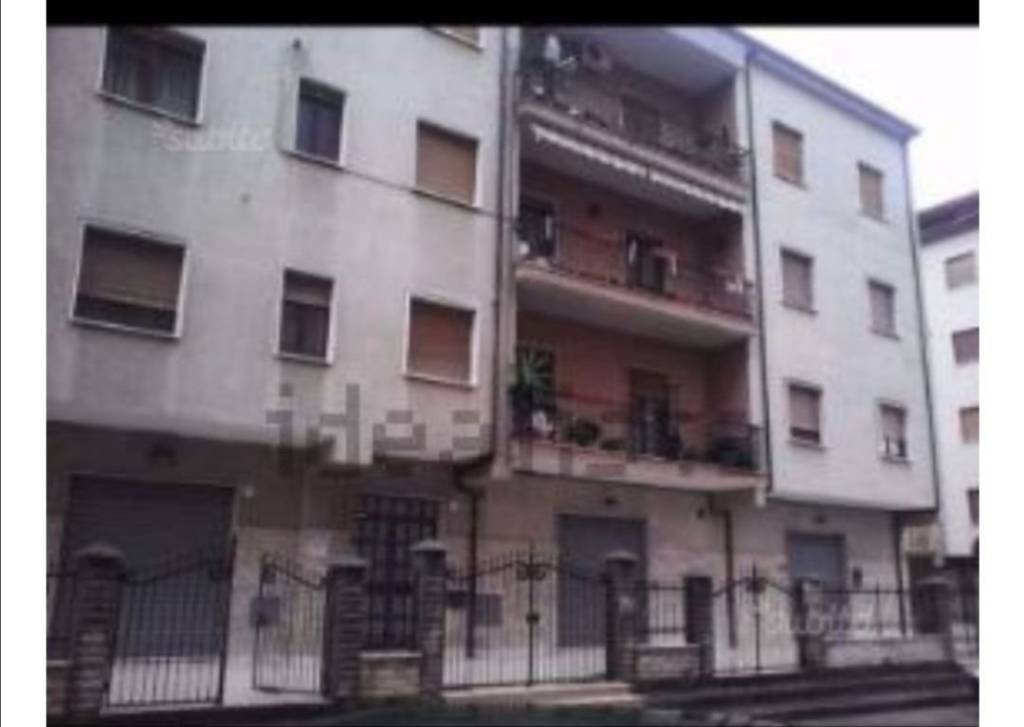 Appartamento in in vendita da privato a Castrovillari via Dolcedorme, 34