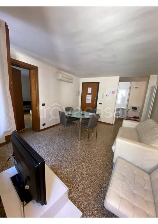 Appartamento in vendita a Venezia calle dei Baloni, 203