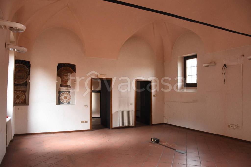 Ufficio in vendita a Mantova via Giuseppe Mazzini, 16