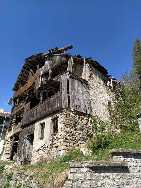 Casa Indipendente in in vendita da privato a Val di Zoldo via Gavaz, sn
