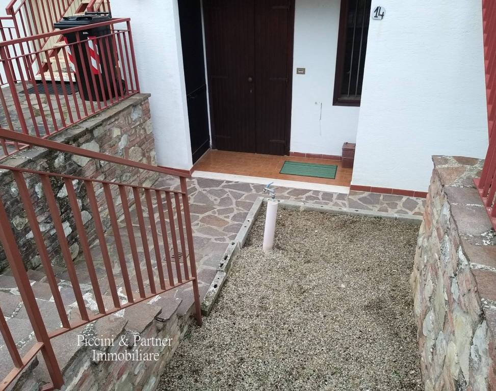Appartamento in vendita a Castiglione del Lago via Anghiari
