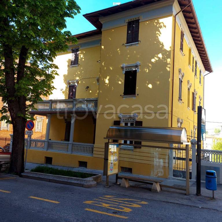 Ufficio in in affitto da privato a Macerata viale San Giovanni Bosco, 27