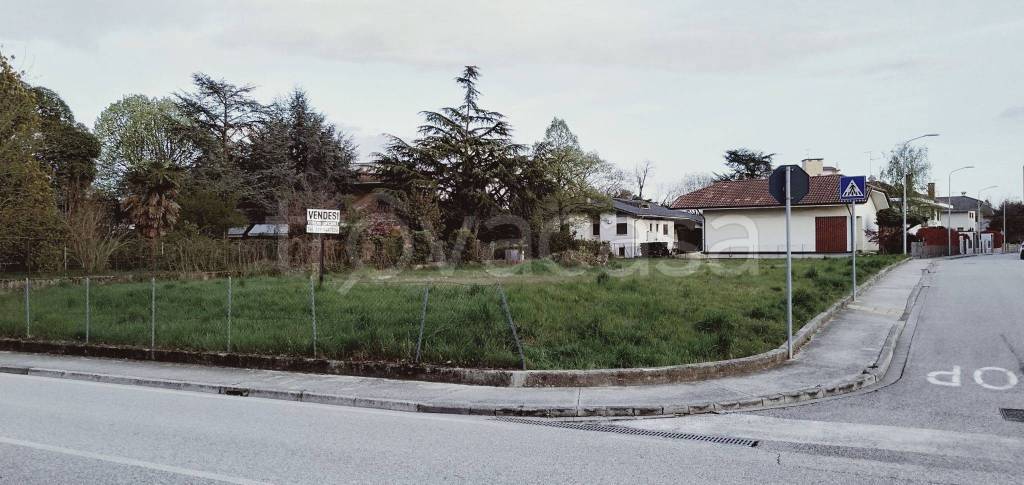 Terreno Residenziale in vendita a Pasian di Prato via Torino
