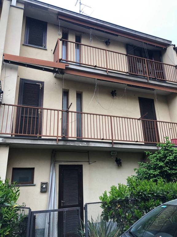 Villa Bifamiliare in in vendita da privato a Vigevano via dei Mulini, 21