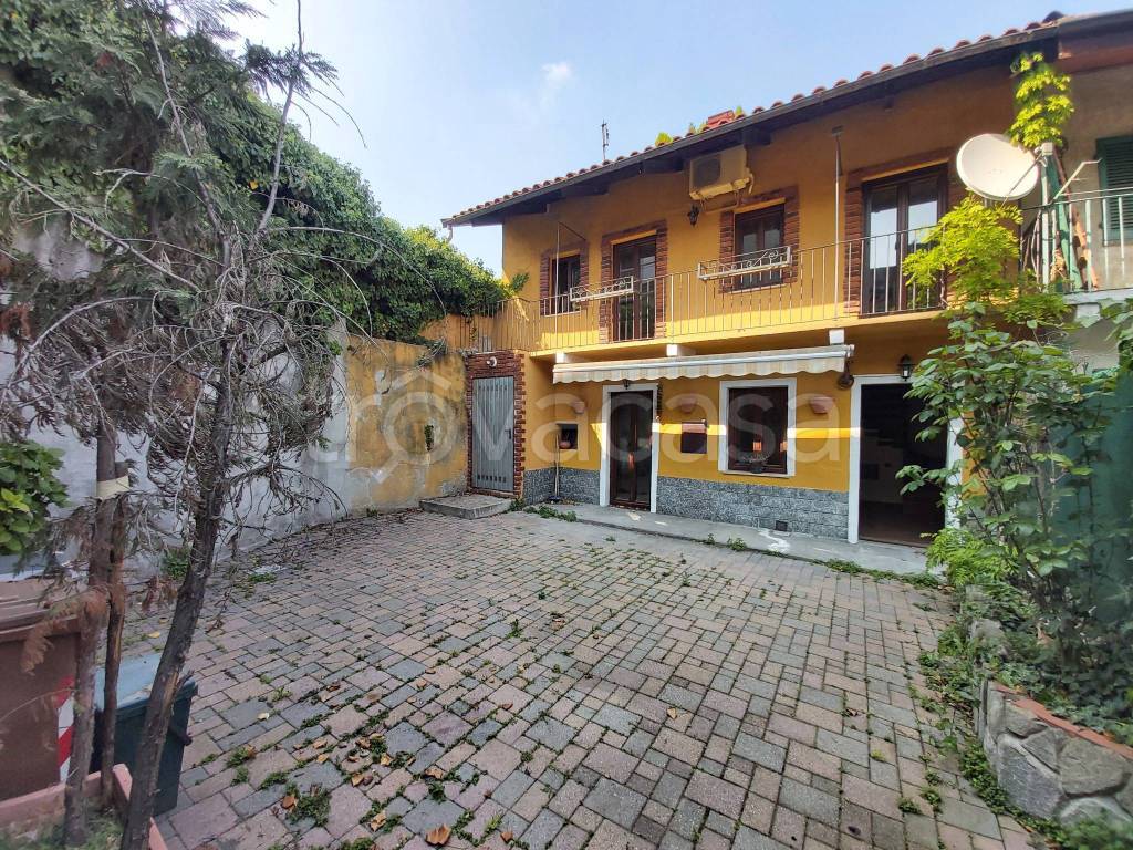 Villa a Schiera in vendita a Rivoli piazza San Rocco, 3B