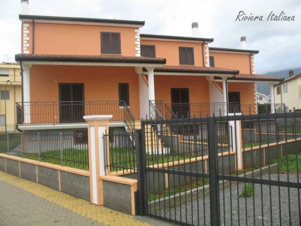 Villa in vendita a Scalea via Birago