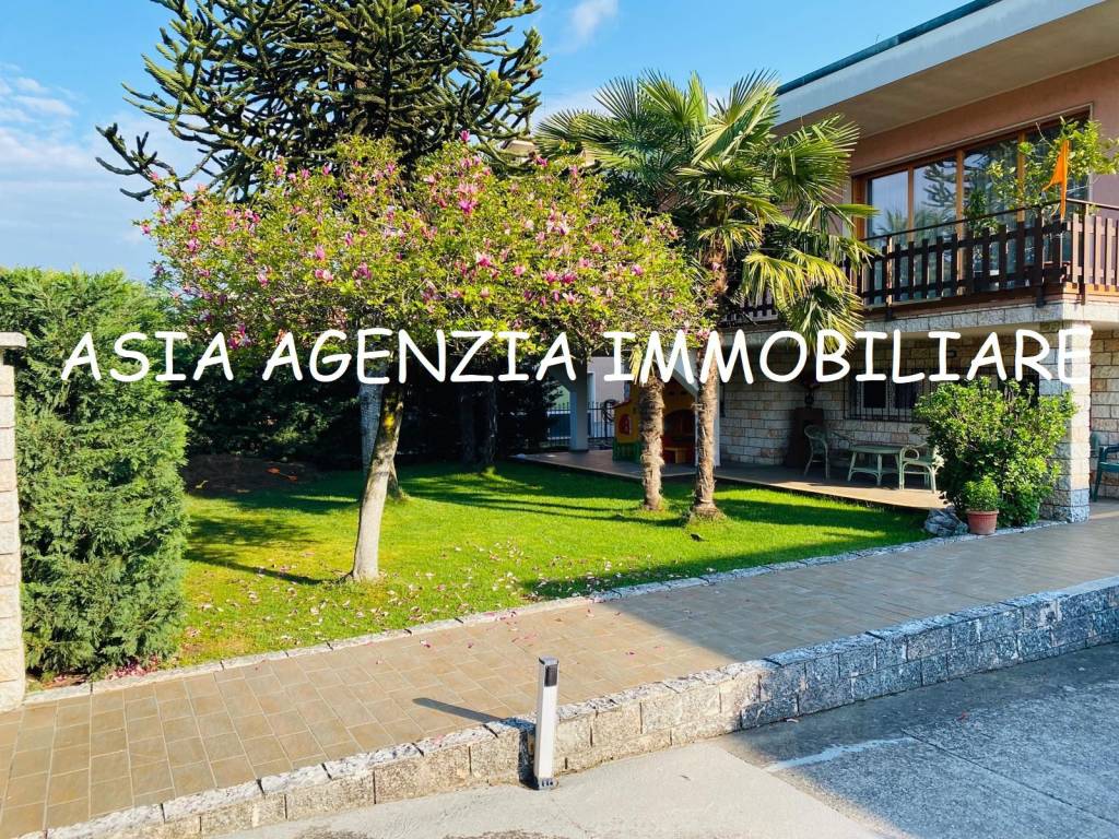 Villa in vendita a Borgo San Giacomo piazza San Giacomo, 8