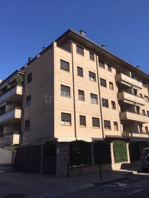 Appartamento in in affitto da privato a Cinisello Balsamo via Filippo Corridoni, 45