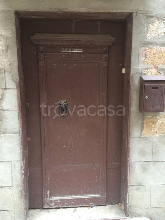 Appartamento in in vendita da privato a Mezzojuso via San Francesco, 10