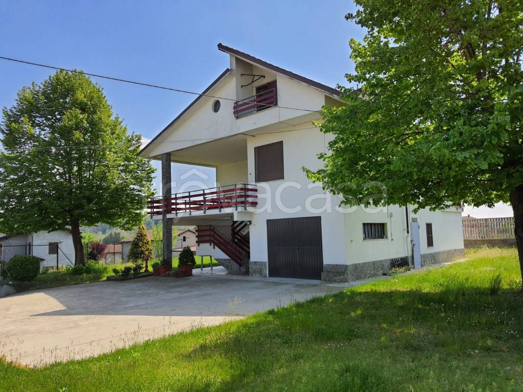 Villa Bifamiliare in vendita a Refrancore via Alessandria, 11
