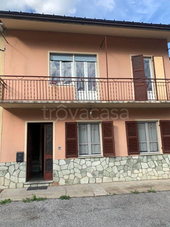 Casa Indipendente in in vendita da privato a Roccaforte Mondovì via Pich, 2