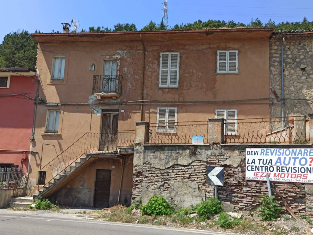 Casa Indipendente in in vendita da privato a Celano via Vestina