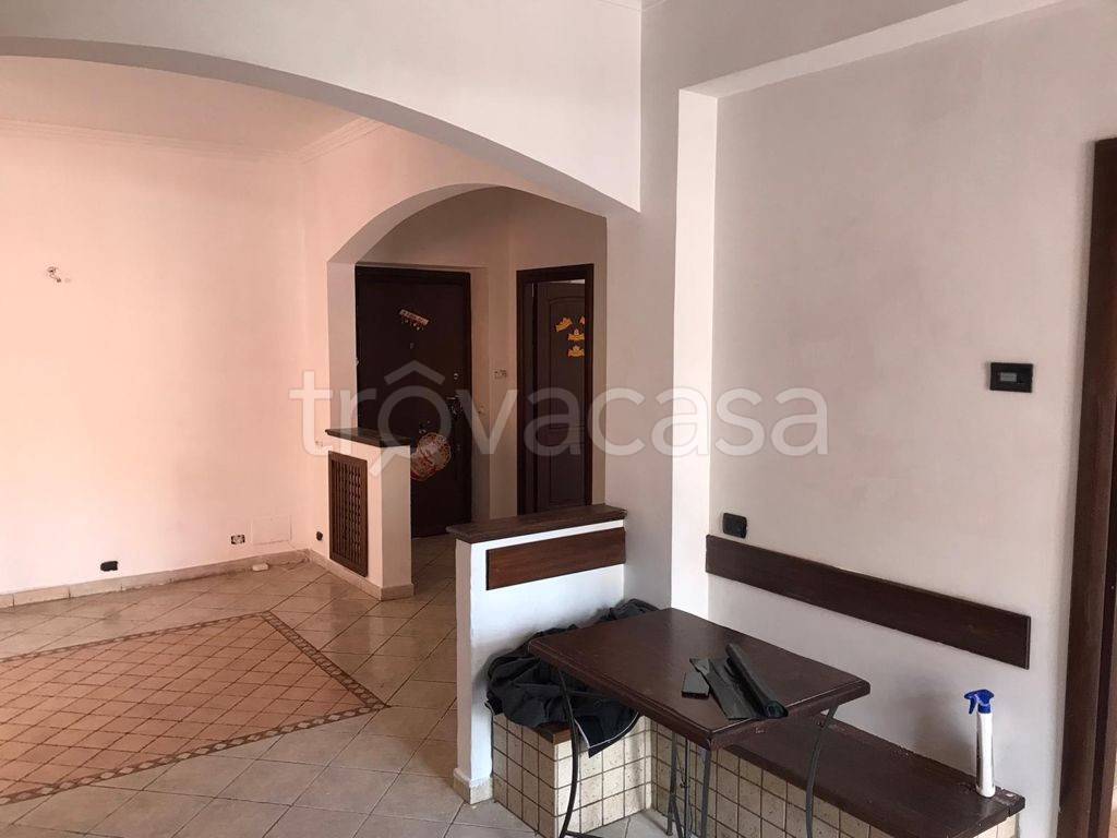 Appartamento in in vendita da privato a Roma via Saronno, 42