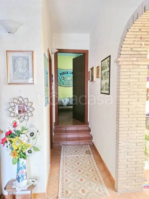 Appartamento in vendita a Monte Romano via Alcide De Gasperi