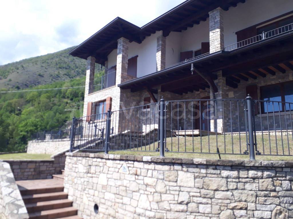 Villa in vendita a Lumezzane via Corsica