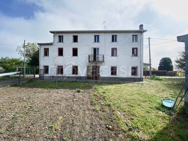 Villa in vendita a San Benedetto Po