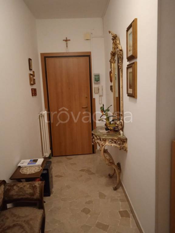 Appartamento in in vendita da privato a Rovigo via Levico, 22