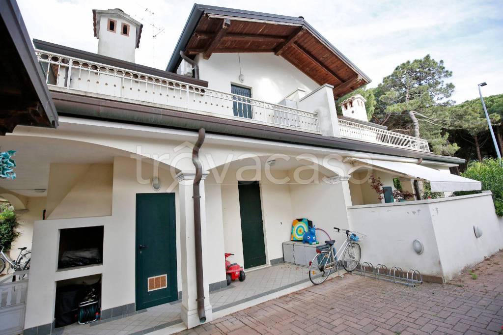 Villa Bifamiliare in affitto a Comacchio