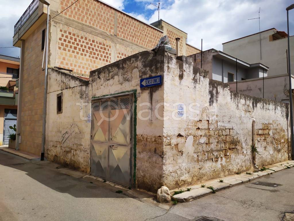 Casa Indipendente in vendita a Bitritto piazza Umberto I, 13