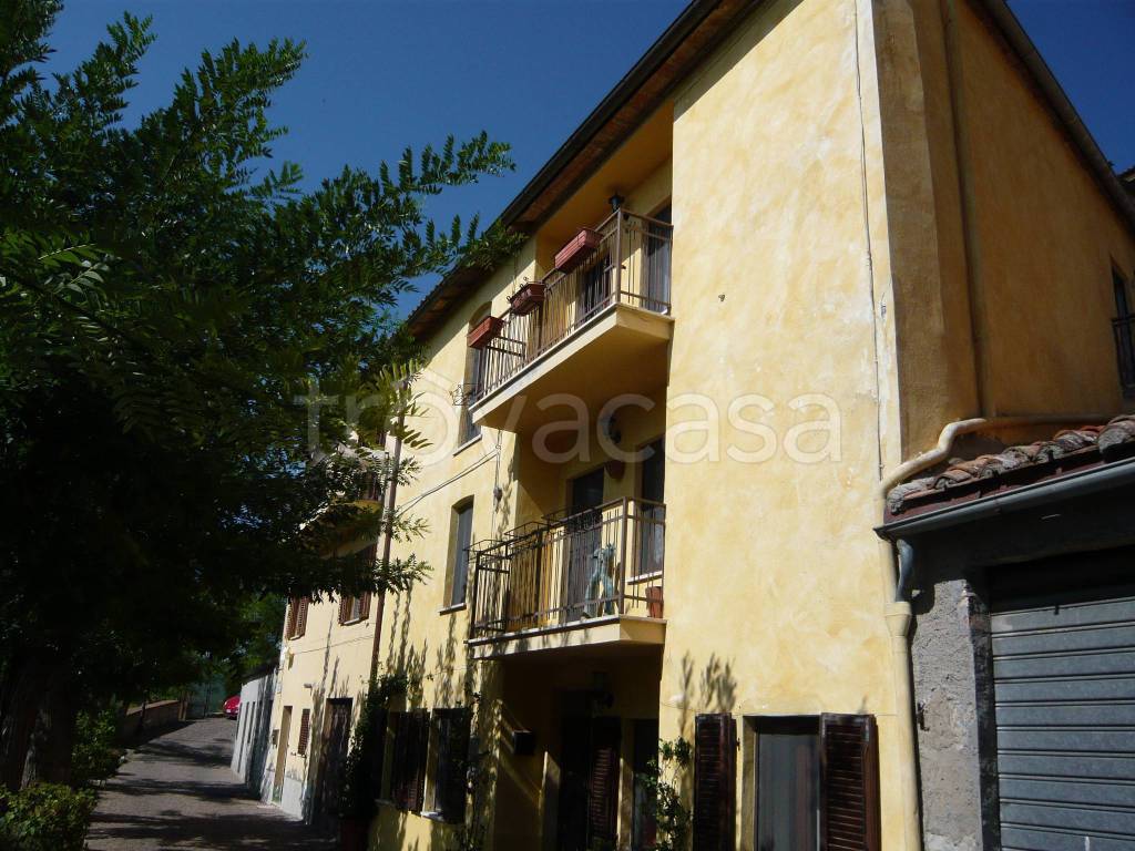 Casa Indipendente in vendita ad Allerona via della Buca