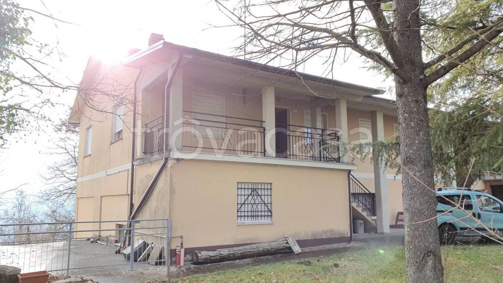 Appartamento in vendita a Canossa via Vedriano, 94