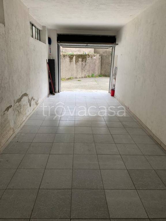Garage in vendita a Olgiate Comasco viale Trieste