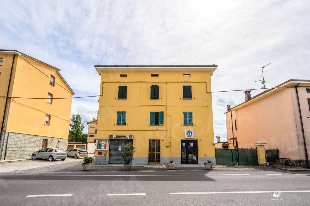 Appartamento in vendita a Ravarino via Roma 112