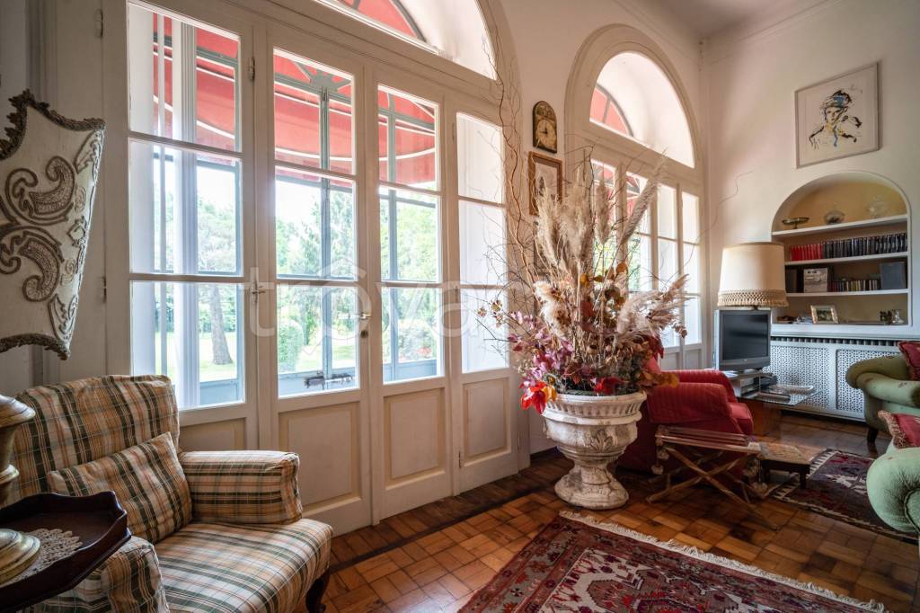 Villa Bifamiliare in vendita a Bressana Bottarone viale della Resistenza