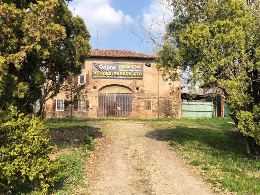Rustico in vendita a Modena cavezzo, 156