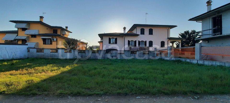 Terreno Residenziale in vendita a Miradolo Terme via Guglielmo Marconi, 105