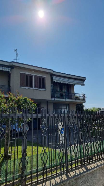 Villa Bifamiliare in vendita a Lentate sul Seveso