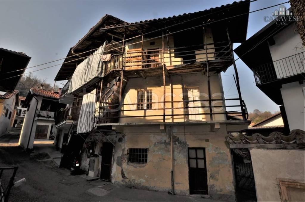 Casa Indipendente in vendita a Castellamonte vicolo enrietti grosso, 4