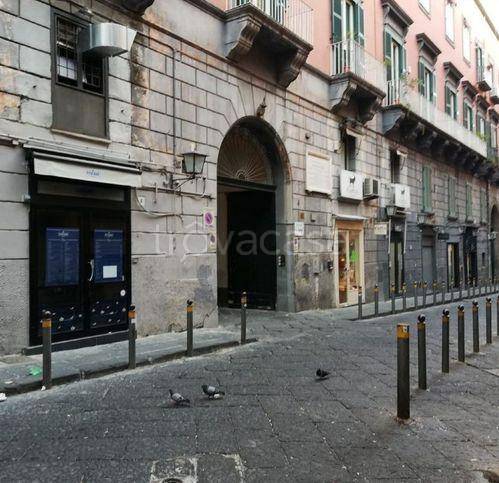 Ufficio in vendita a Napoli via Bisignano a Chiaia