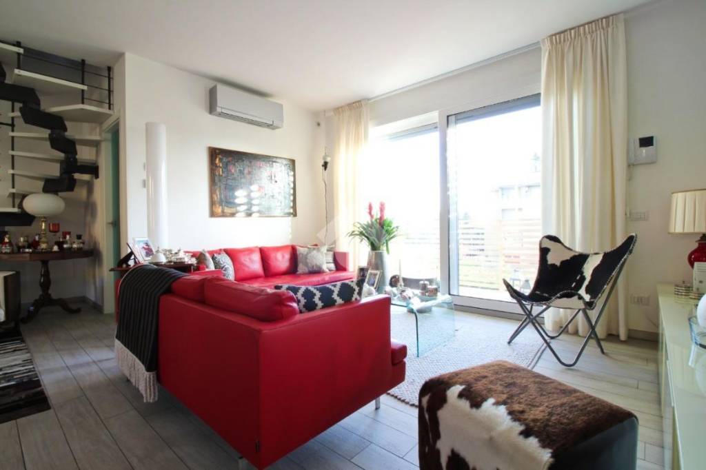 Appartamento in vendita a Pavia via Enrica Malcovati