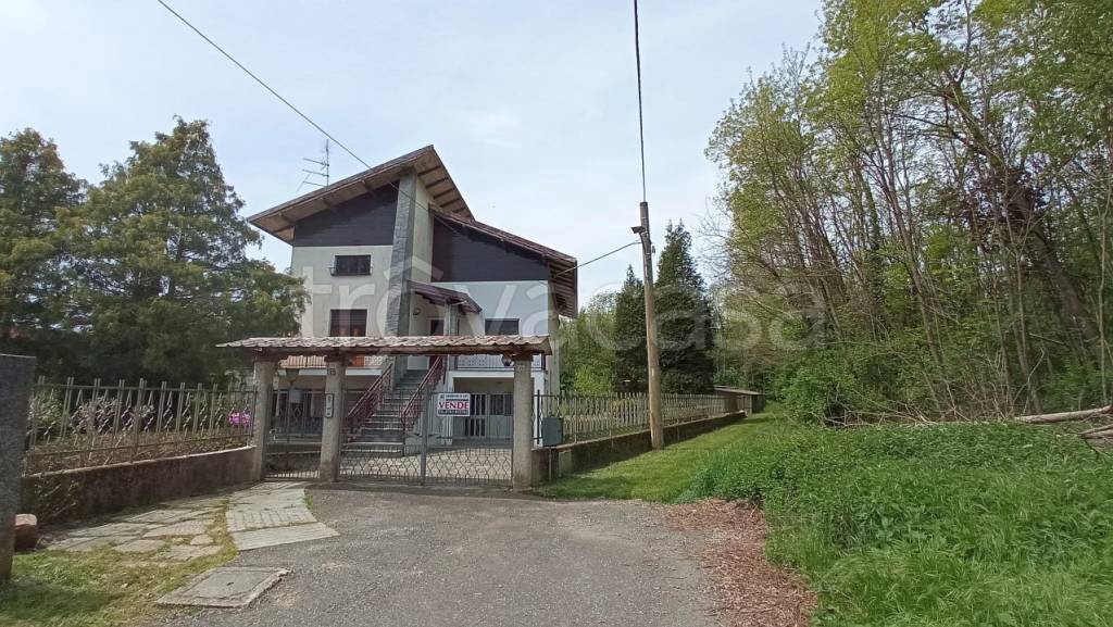 Villa in vendita a Gattinara via Trivero, 13