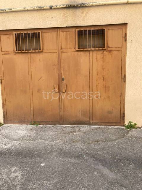 Garage in vendita a Palermo via Francesco Musotto