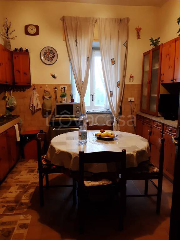 Appartamento in in vendita da privato a Pozzuoli via Campana, 228